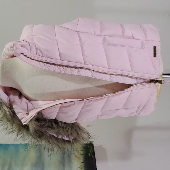 H&M pink Padded fur hood vest size 4-6y - Picture 12 of 16